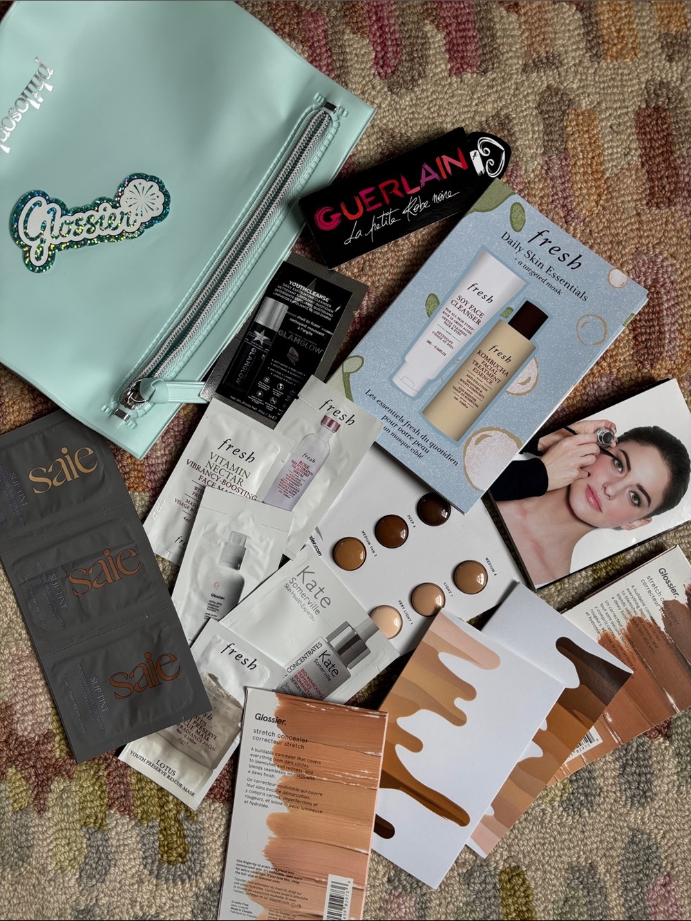 20-pc skin to eyes to lips SO MANY samples Bobbi Brown, Guerlain, Glossier +more